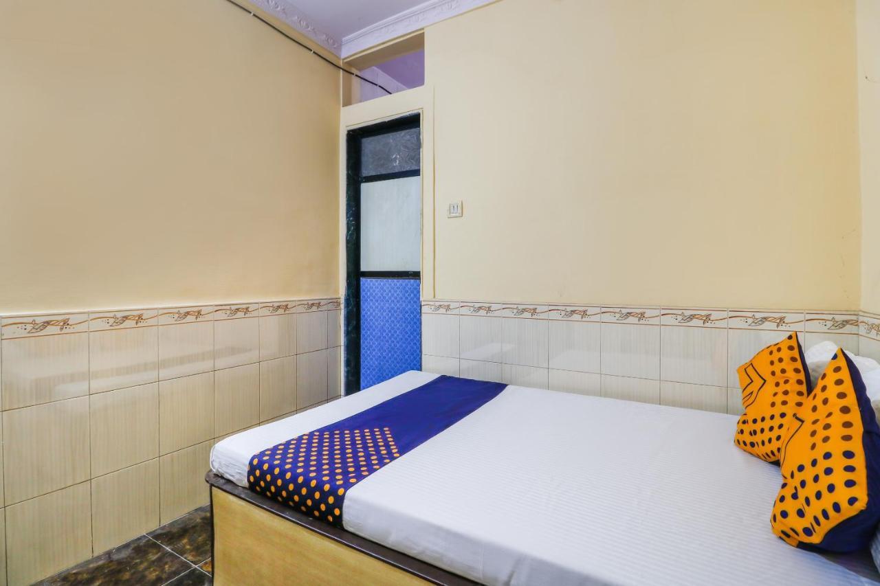 Spot On 66527 Pallavi Lodge Ulhasnagar Экстерьер фото